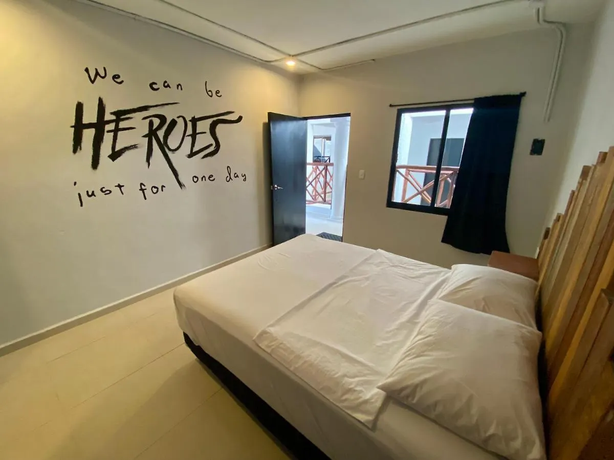 Why Not Rooftop Party Hostel Playa del Carmen 0*,  Mexiko